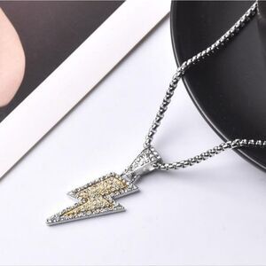 Brand New Gold Rhinestone Storm Sign Silver Necklace